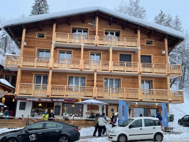 Les Amborzales Lägenhet Le Grand-Bornand Exteriör bild